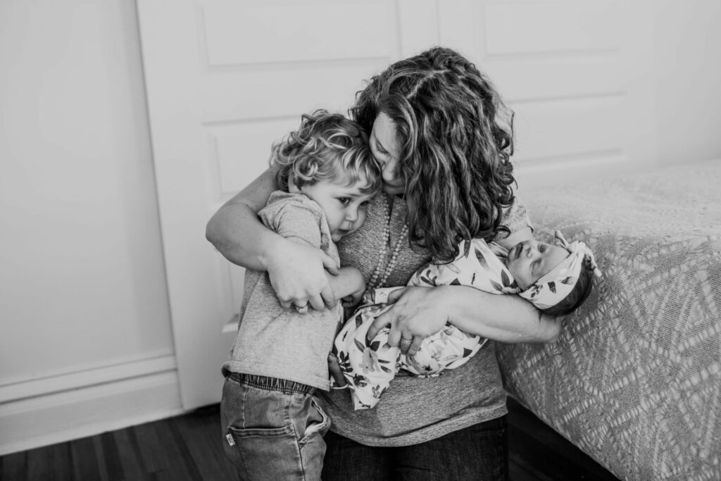 postpartum therapy in Denver, perinatal counselor in Denver, motherhood and mental health, psychologists in Denver, LCSW in Denver for new moms, pregnant and looking for a therapist near me in Denver Colorado